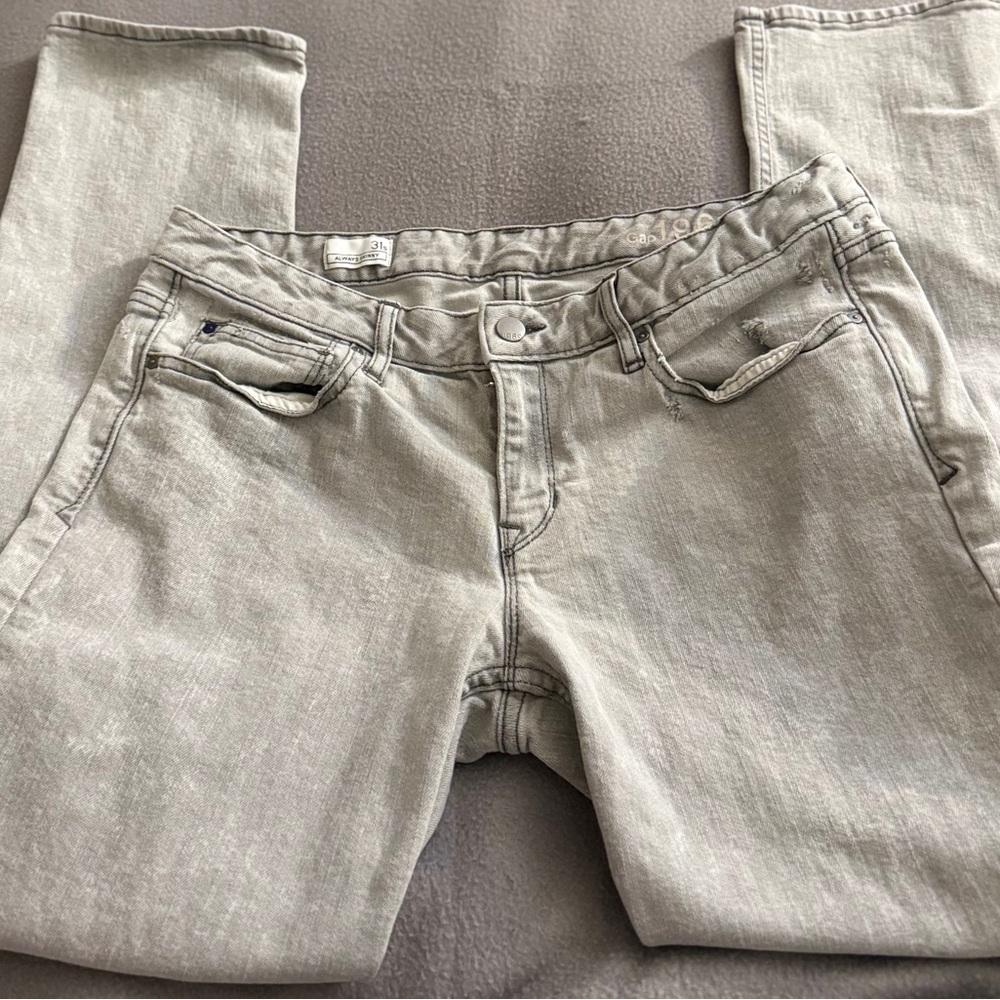 ‼️SALE ‼️Gap 1969 Light Denim Always Skinny Jeans with Subtle Fading - 31S